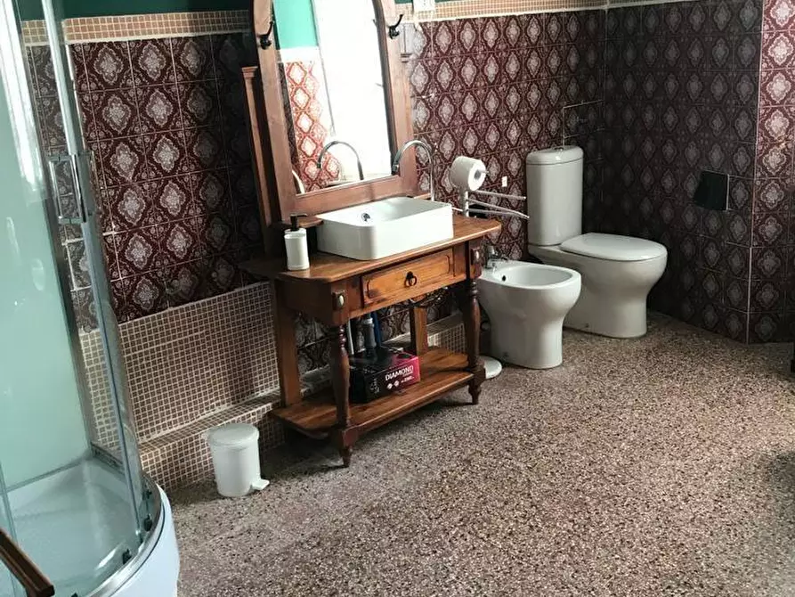 Immagine 3 di Loft/Open space in affitto  a Sarzana