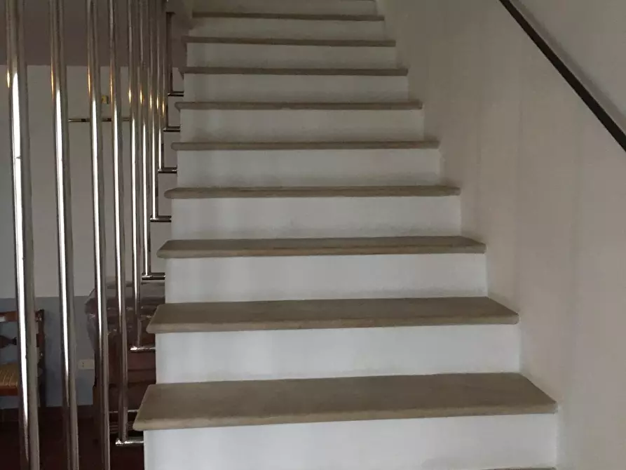 Immagine 14 di Villa in vendita  a Castelnuovo Magra