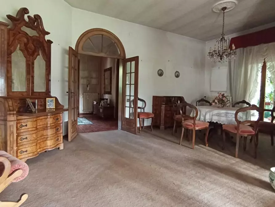 Immagine 26 di Villa in vendita  a San Giuliano Terme