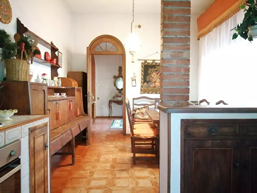 Immagine 28 di Villa in vendita  a San Giuliano Terme