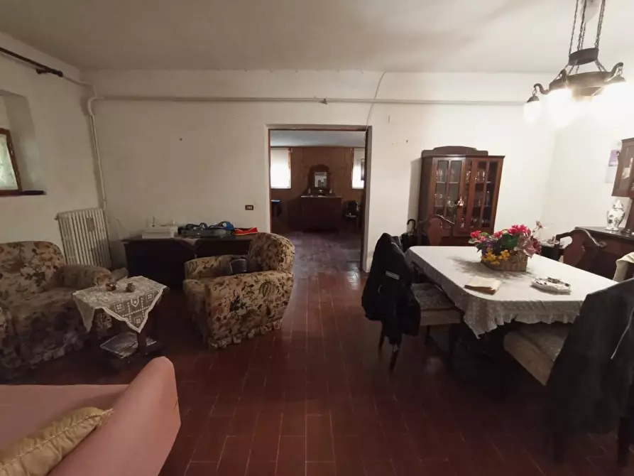 Immagine 47 di Villa in vendita  a San Giuliano Terme