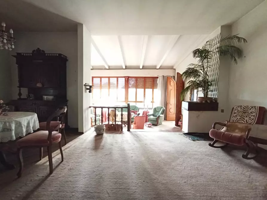 Immagine 21 di Villa in vendita  a San Giuliano Terme