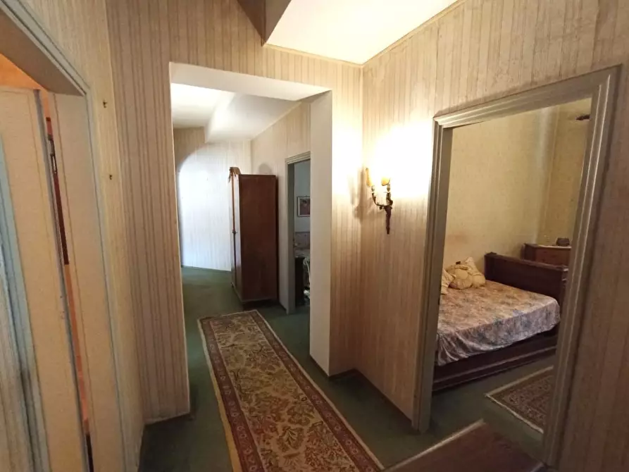 Immagine 43 di Villa in vendita  a San Giuliano Terme