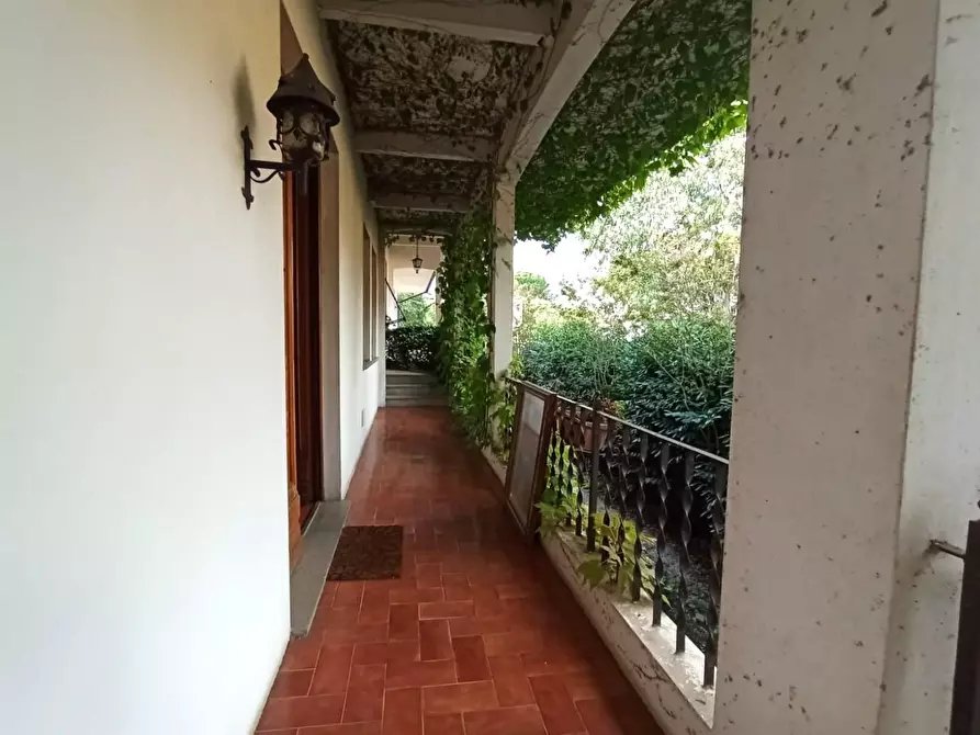 Immagine 33 di Villa in vendita  a San Giuliano Terme