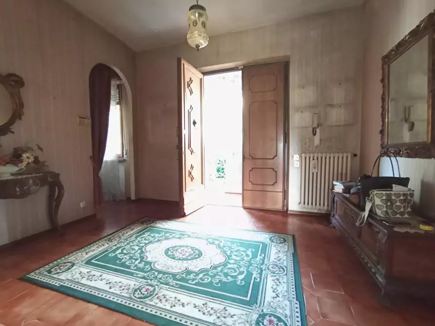 Immagine 11 di Villa in vendita  a San Giuliano Terme