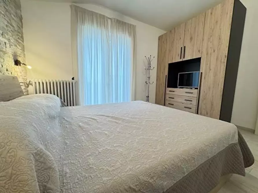 Immagine 18 di Casa bifamiliare in vendita  a Forte Dei Marmi