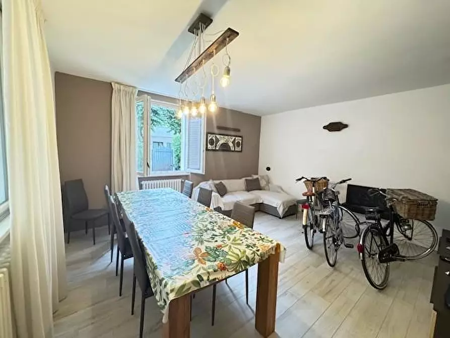 Immagine 4 di Casa bifamiliare in vendita  a Forte Dei Marmi