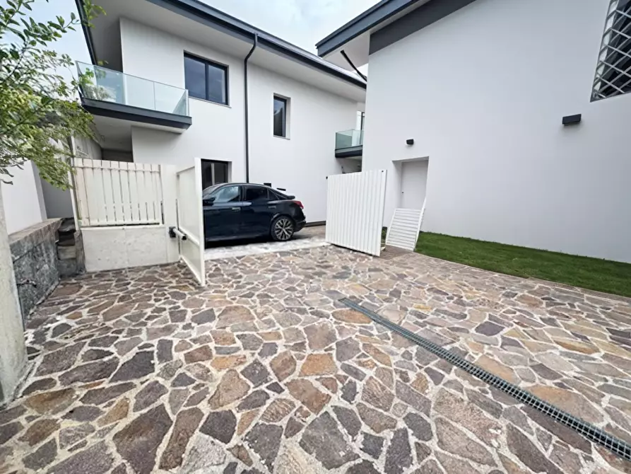 Immagine 2 di Casa bifamiliare in vendita  a Forte Dei Marmi