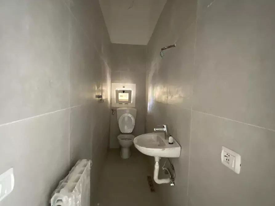 Immagine 13 di Terratetto in vendita  a Carmignano