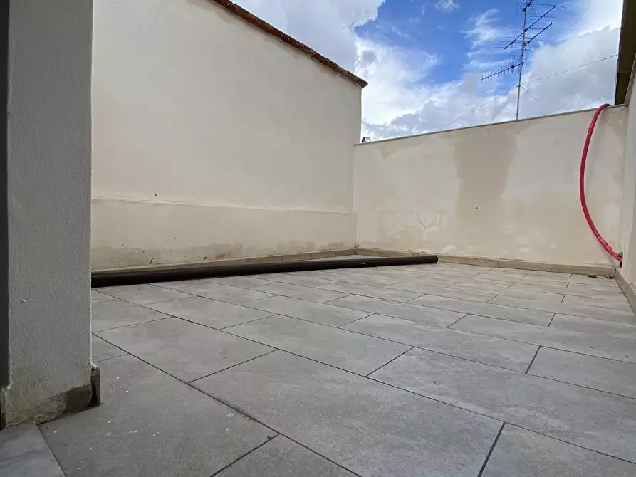 Immagine 15 di Terratetto in vendita  a Carmignano