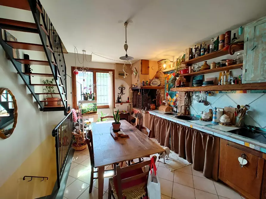 Immagine 7 di Casa indipendente in vendita  a Fauglia