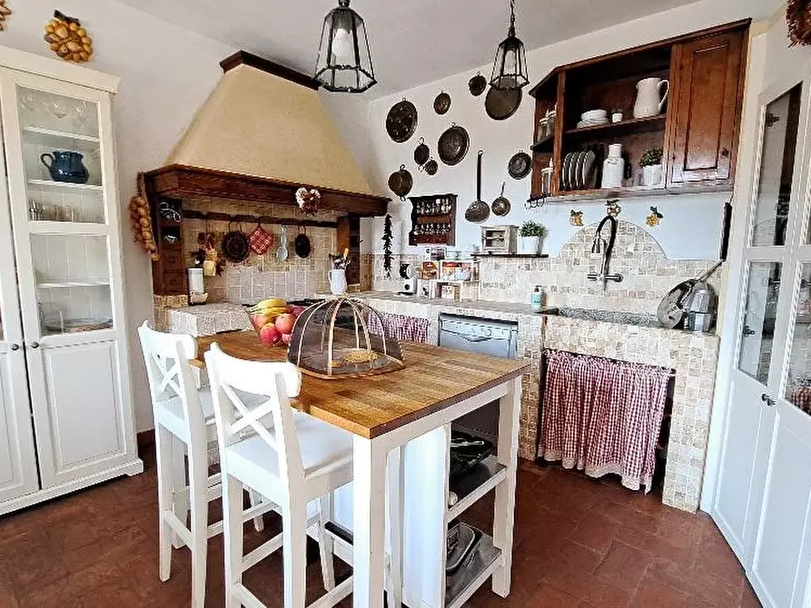 Immagine 17 di Casa indipendente in vendita  a San Giuliano Terme