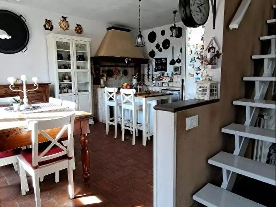 Immagine 16 di Casa indipendente in vendita  a San Giuliano Terme