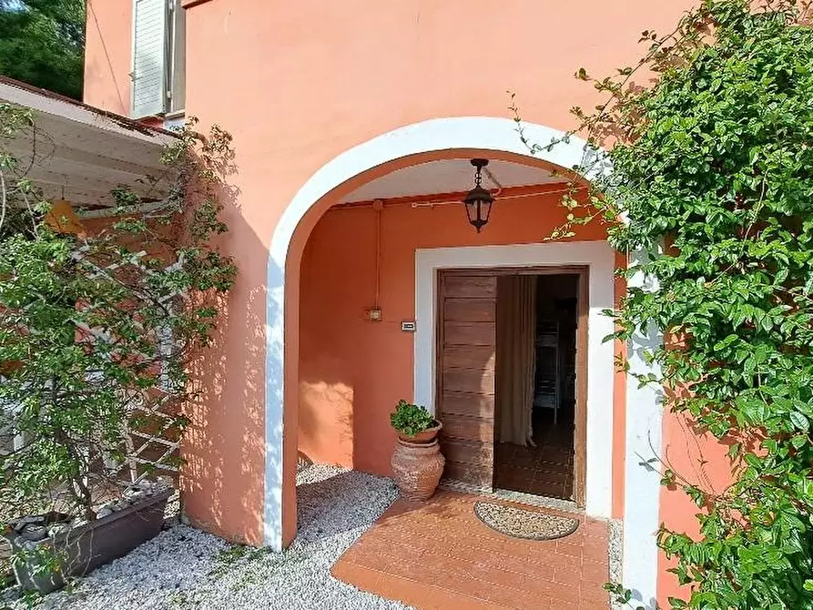 Immagine 3 di Casa indipendente in vendita  a San Giuliano Terme