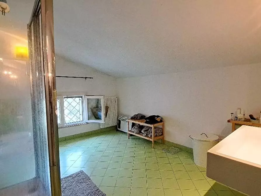 Immagine 35 di Casa indipendente in vendita  a San Giuliano Terme