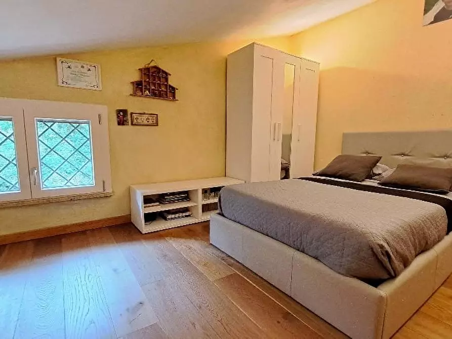 Immagine 30 di Casa indipendente in vendita  a San Giuliano Terme