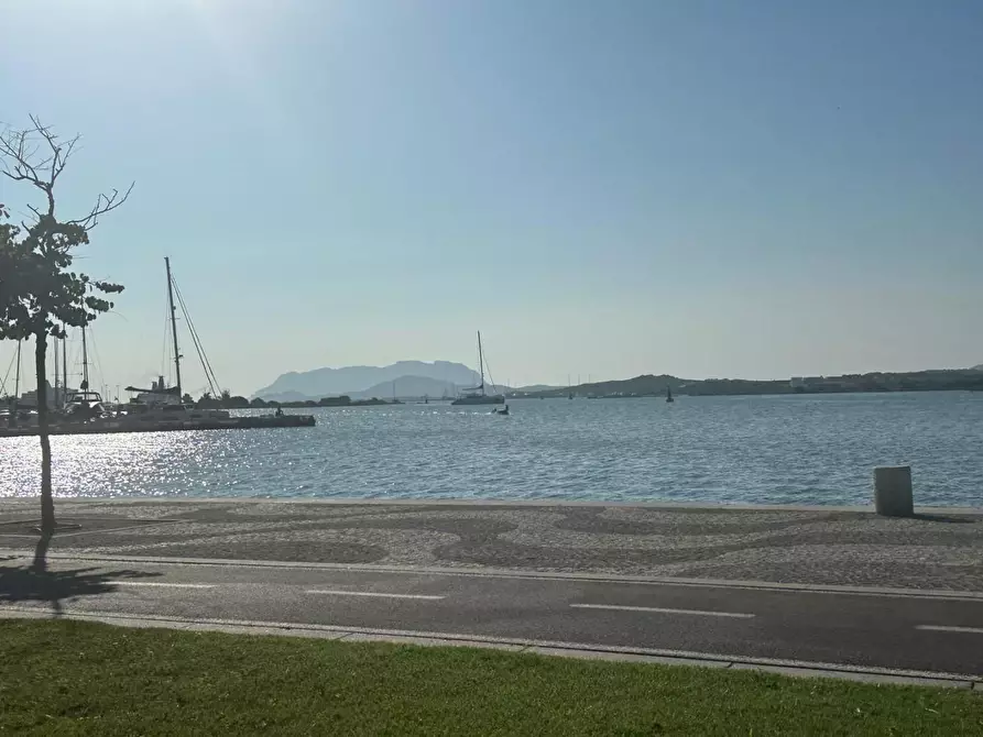 Immagine 29 di Rustico / casale in vendita  a Loiri Porto San Paolo