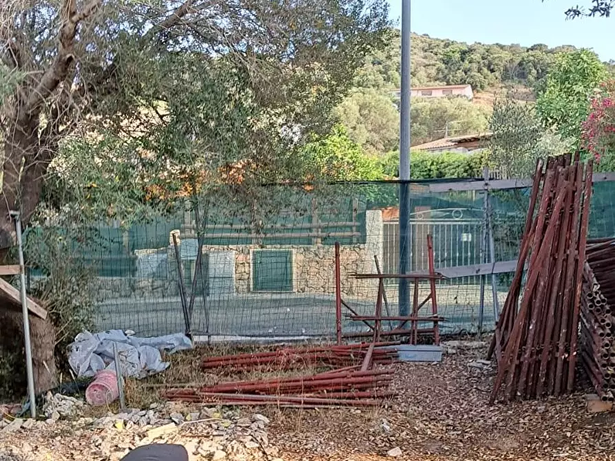Immagine 45 di Rustico / casale in vendita  a Loiri Porto San Paolo