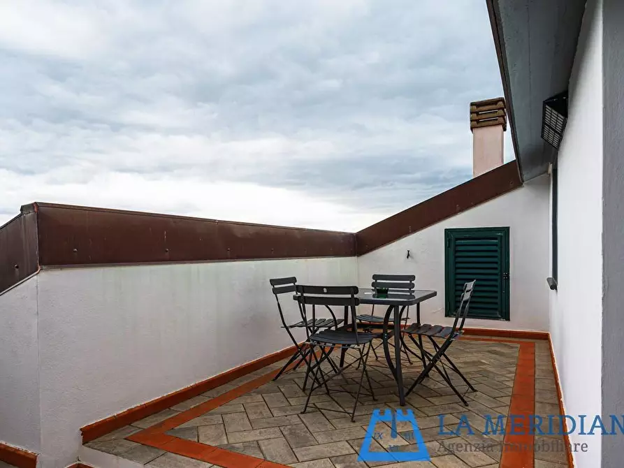 Immagine 31 di Villa in vendita  a Lamporecchio