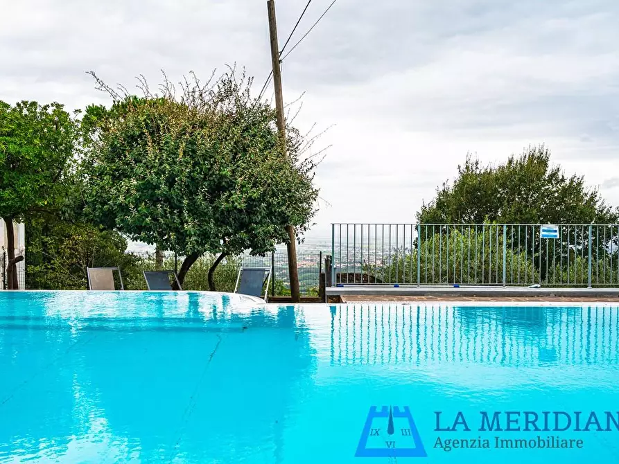 Immagine 26 di Villa in vendita  a Lamporecchio