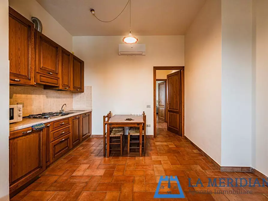 Immagine 12 di Villa in vendita  a Lamporecchio