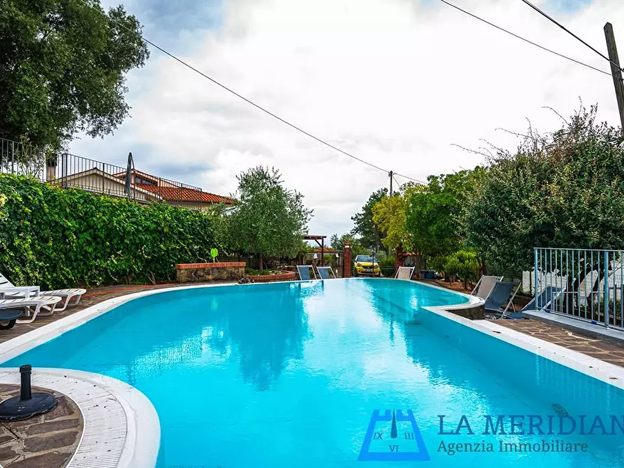 Immagine 28 di Villa in vendita  a Lamporecchio