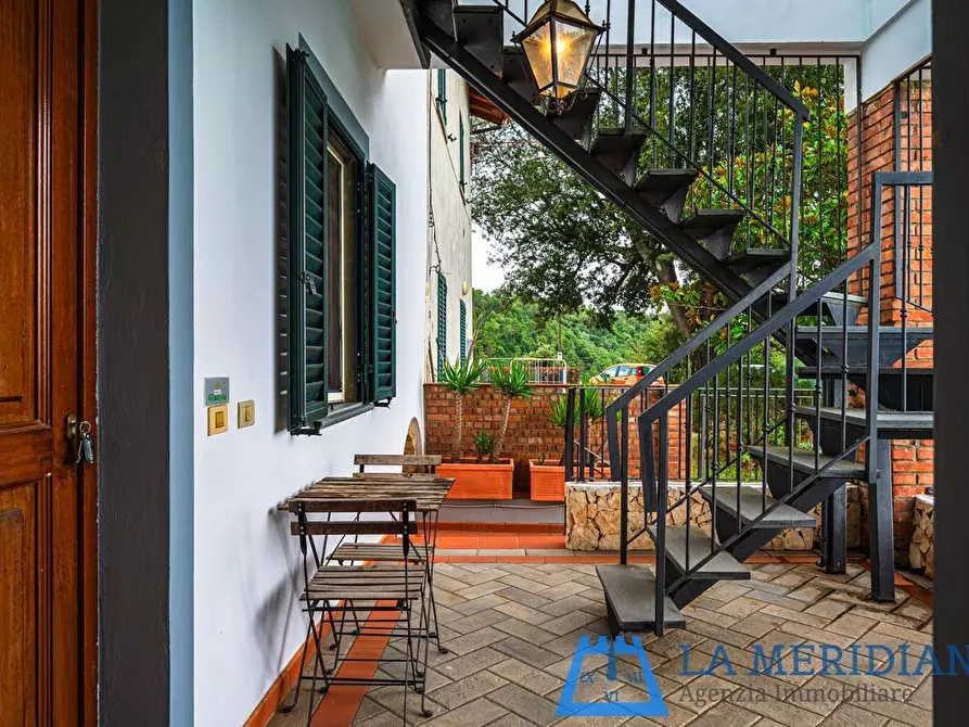 Immagine 29 di Villa in vendita  a Lamporecchio