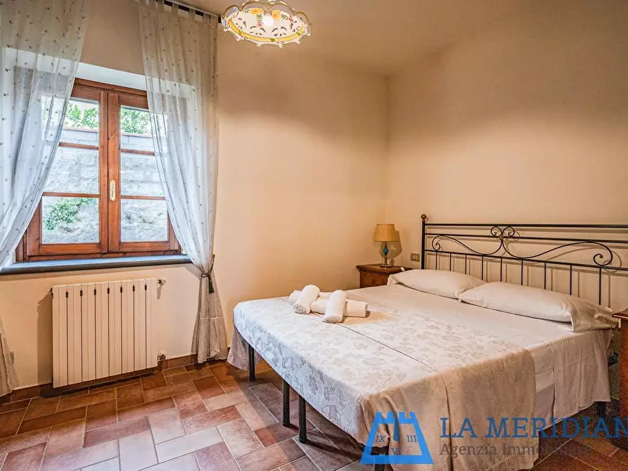 Immagine 13 di Villa in vendita  a Lamporecchio