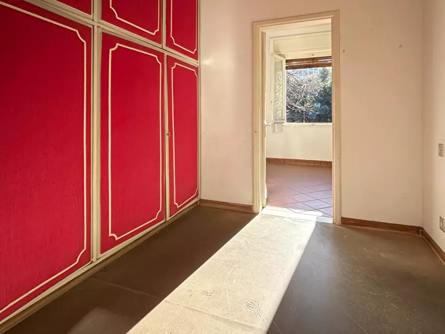 Immagine 34 di Appartamento in vendita  a Livorno