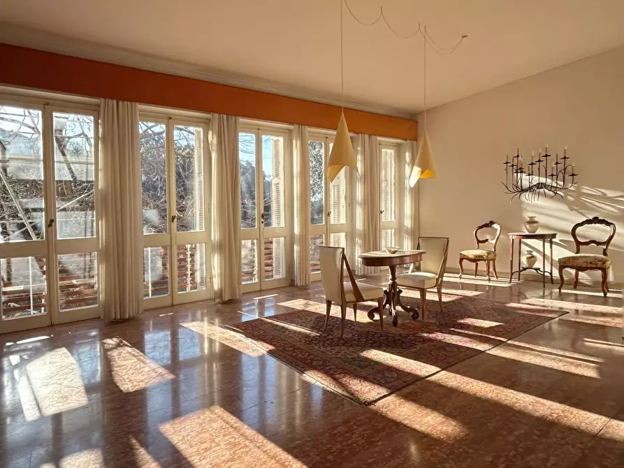 Immagine 1 di Appartamento in vendita  a Livorno