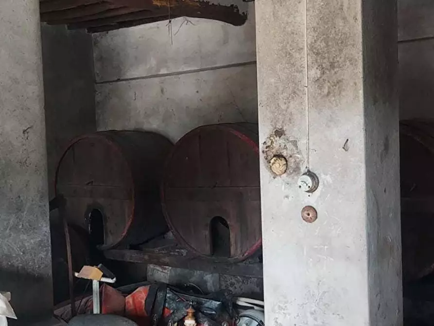 Immagine 9 di Casa semindipendente in vendita  a Carrara