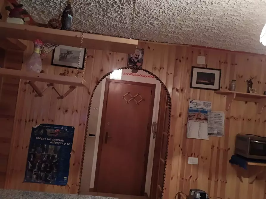 Immagine 21 di Appartamento in vendita  a Cotronei