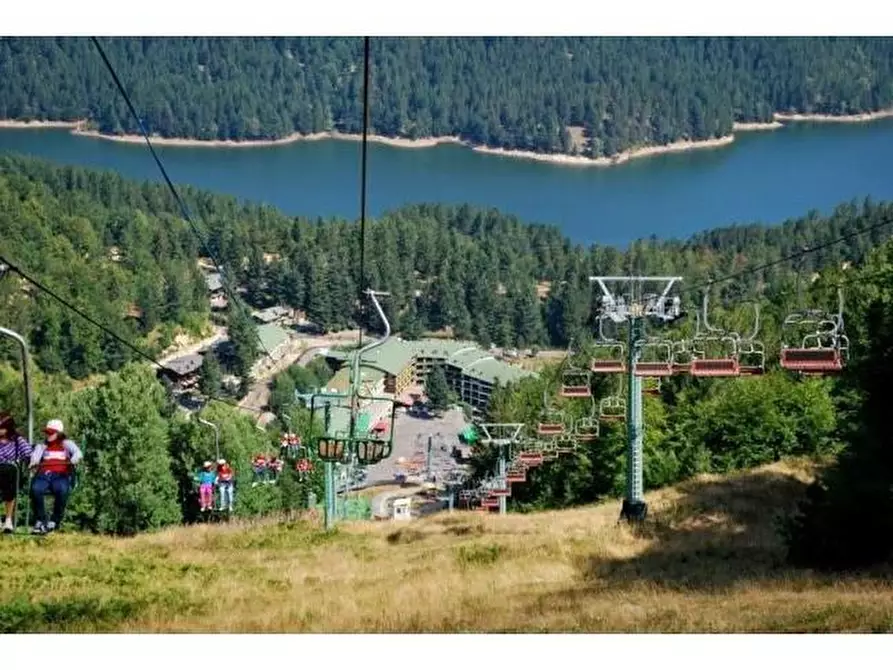 Immagine 26 di Appartamento in vendita  a Cotronei