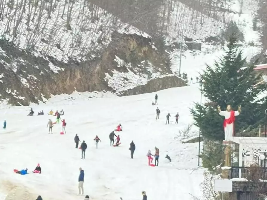 Immagine 32 di Appartamento in vendita  a Cotronei