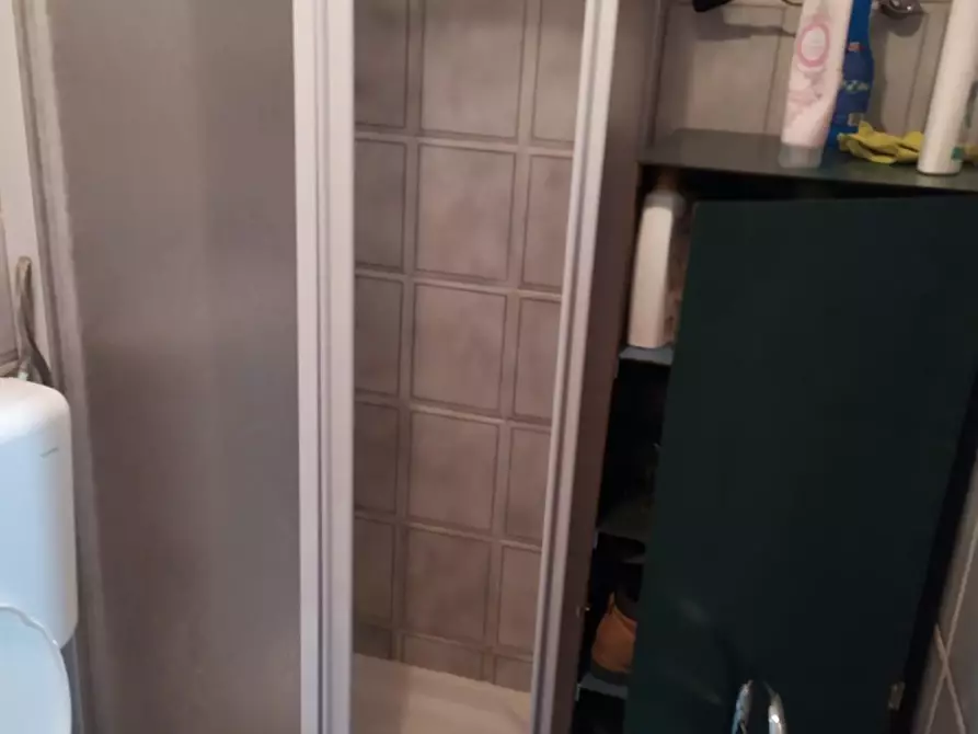 Immagine 23 di Appartamento in vendita  a Cotronei