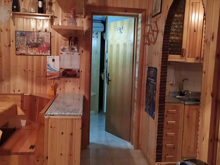 Immagine 24 di Appartamento in vendita  a Cotronei