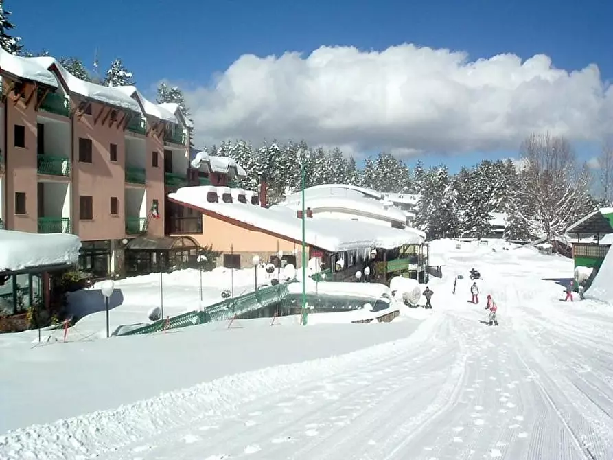 Immagine 28 di Appartamento in vendita  a Cotronei