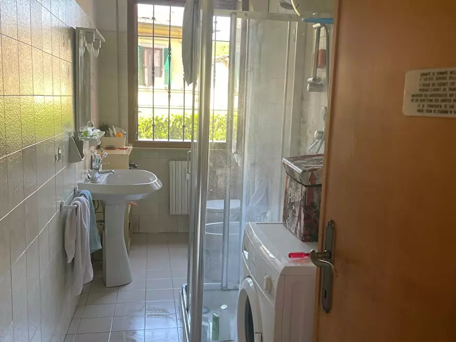 Immagine 11 di Appartamento in vendita  a Pisa