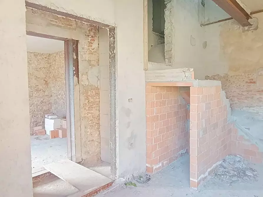 Immagine 13 di Terratetto in vendita  a Cascina