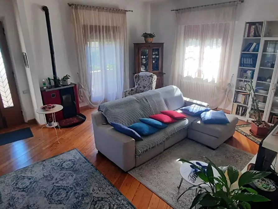 Immagine 3 di Casa indipendente in vendita  a Castelfranco Di Sotto