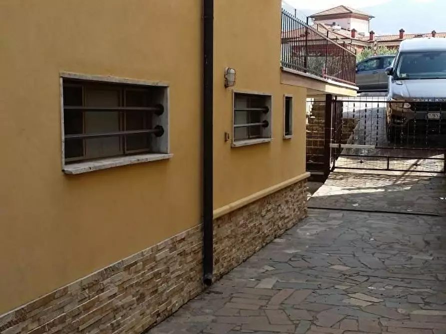 Immagine 14 di Terratetto in vendita  a Castelnuovo Magra