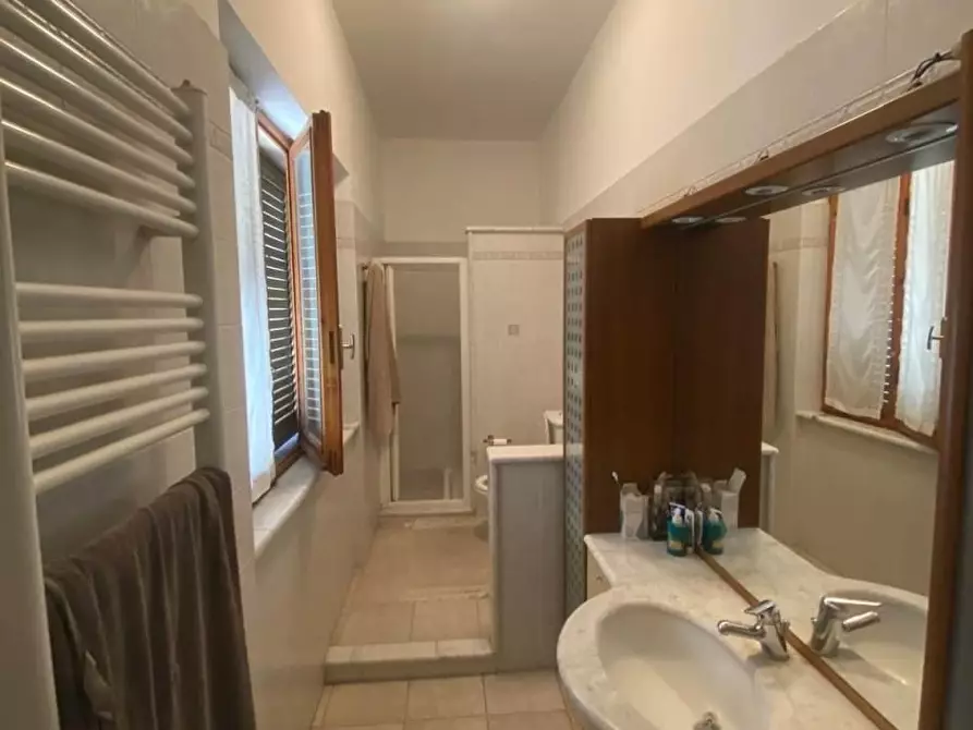 Immagine 8 di Terratetto in vendita  a Castelnuovo Magra