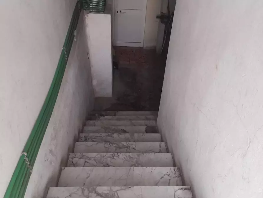 Immagine 30 di Appartamento in vendita  a Carrara