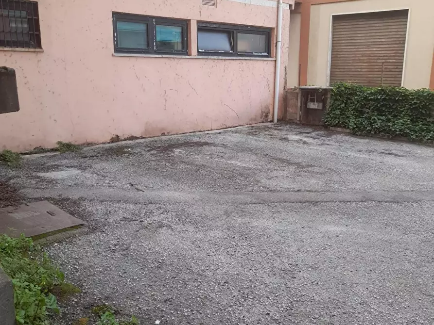 Immagine 31 di Appartamento in vendita  a Carrara
