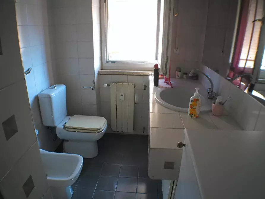 Immagine 24 di Appartamento in vendita  a Carrara