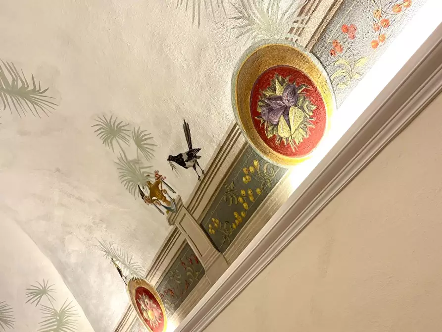 Immagine 28 di Appartamento in vendita  a Siena