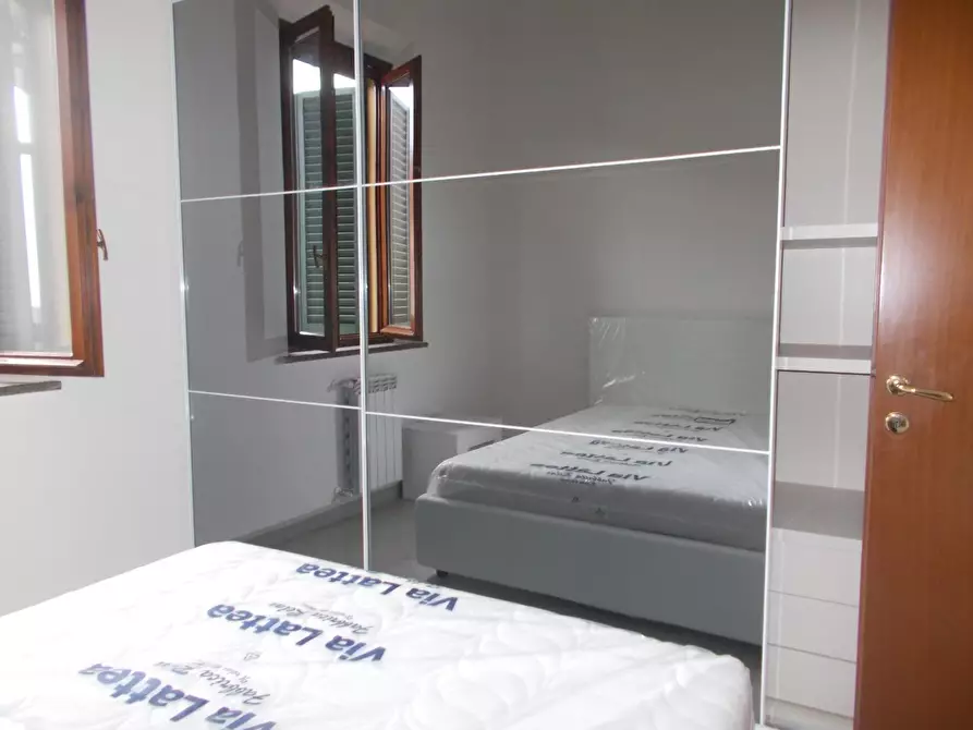 Immagine 6 di Appartamento in affitto  a Pontedera