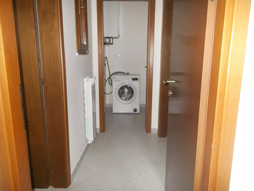 Immagine 3 di Appartamento in affitto  a Pontedera