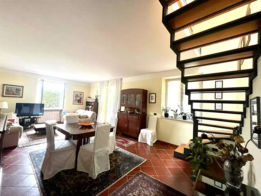 Immagine 20 di Casa indipendente in vendita  a Carrara