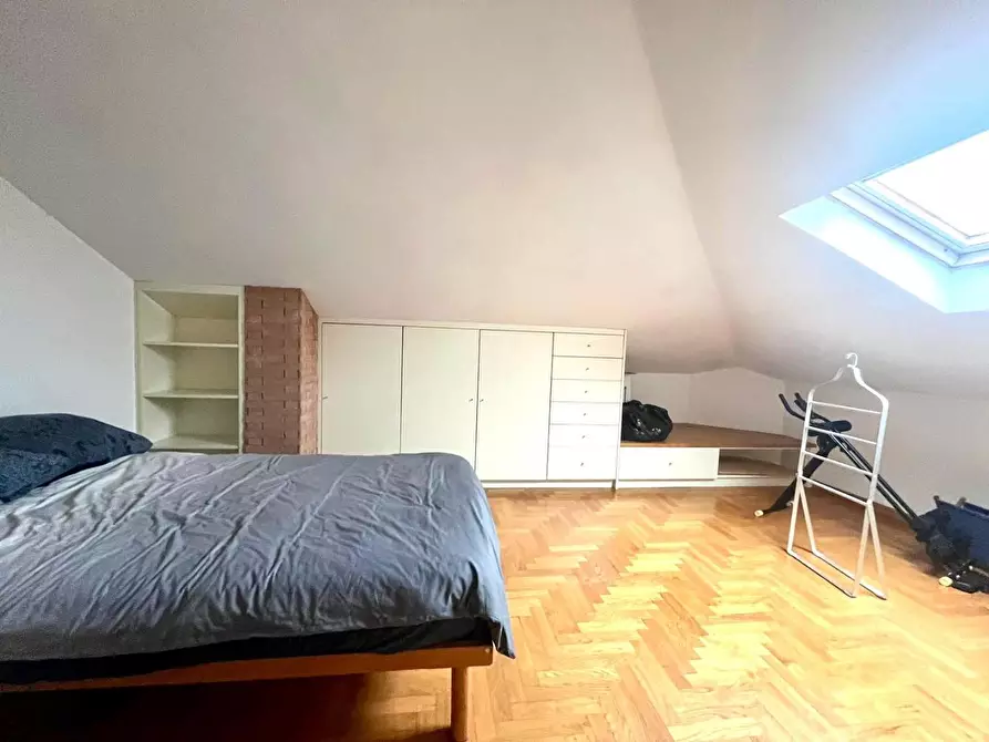 Immagine 12 di Casa indipendente in vendita  a Carrara